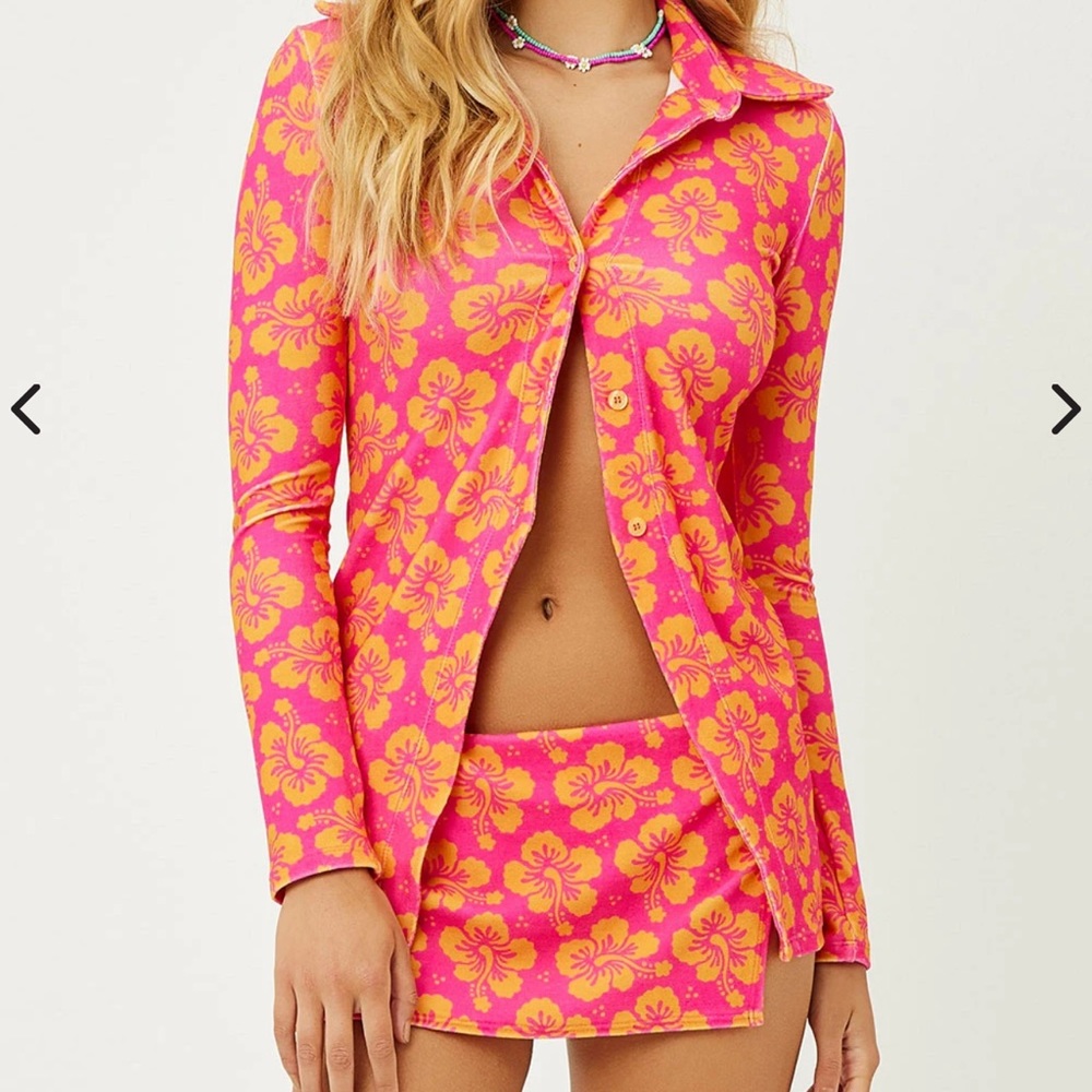 ‼️SOLD‼️Frankie’s Bikinis Button Up and Skirt